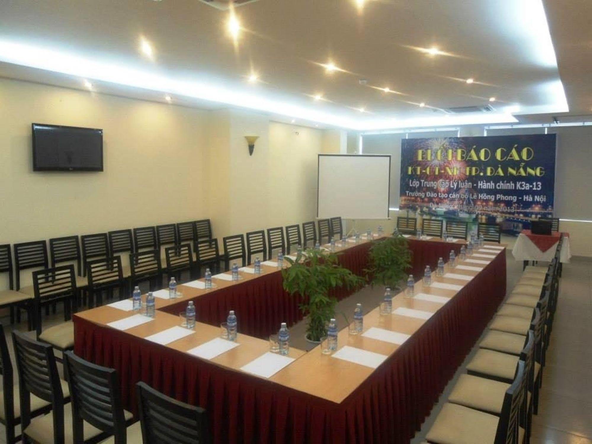 Monaco Hotel Da Nang Bagian luar foto