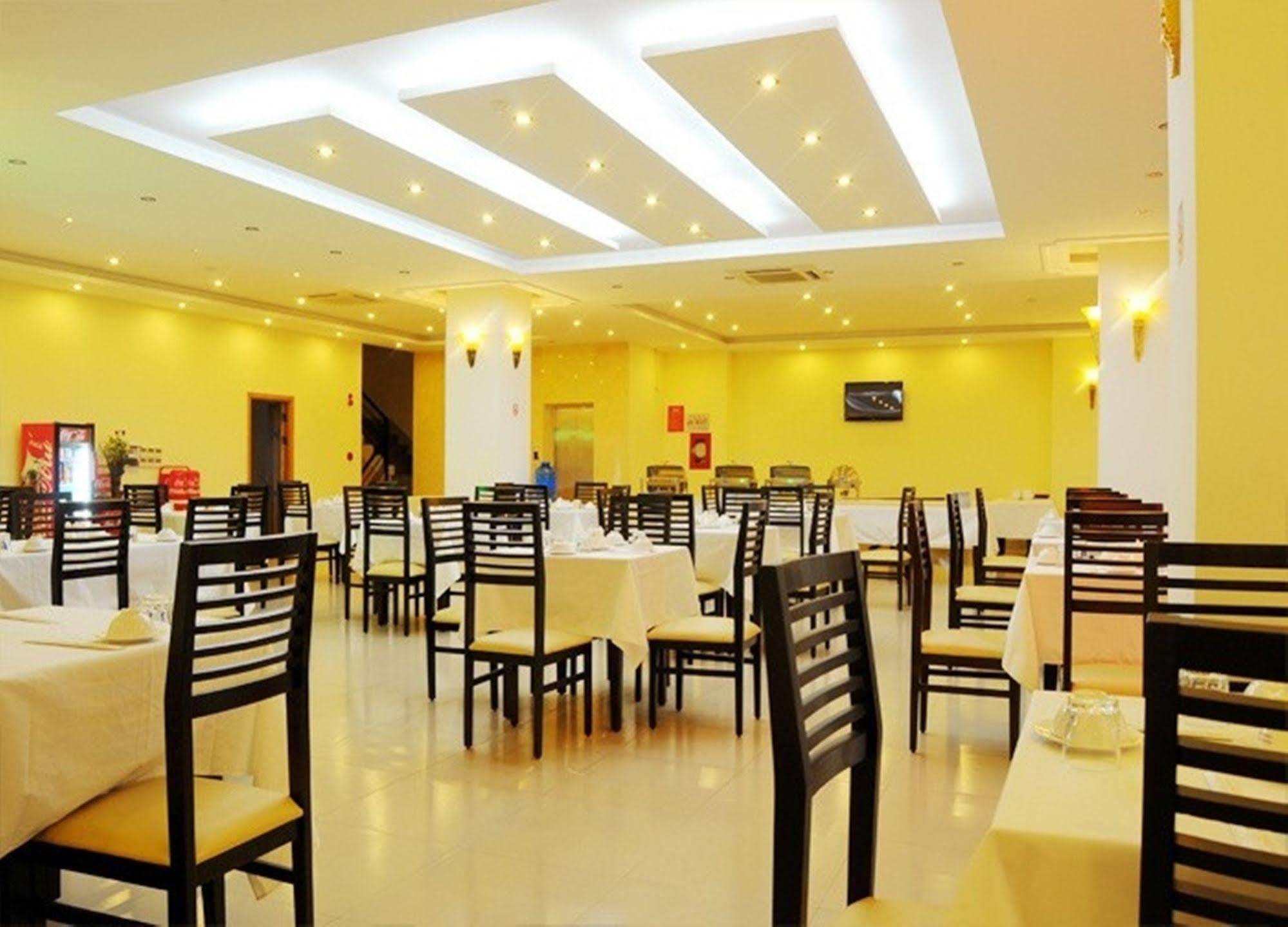 Monaco Hotel Da Nang Bagian luar foto